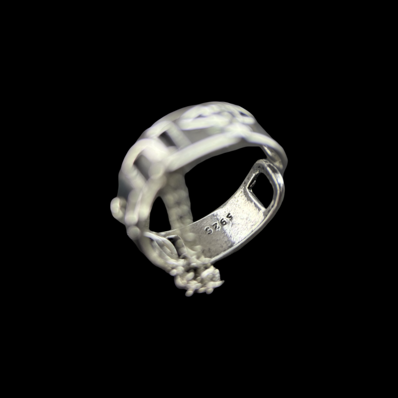 Splice - Image 3